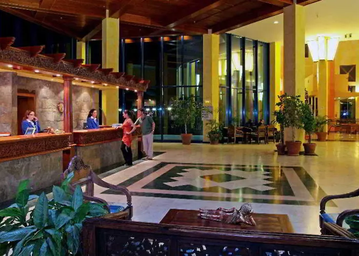 Otel Sandos Papagayo Playa Blanca