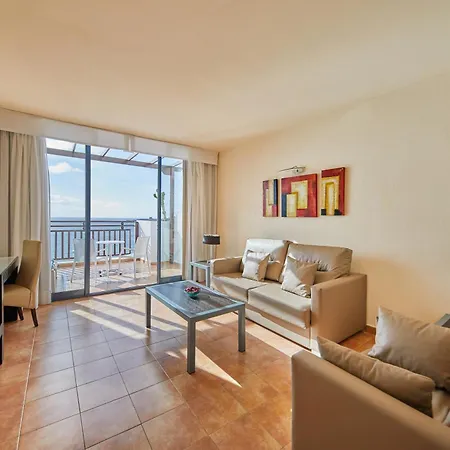 Sandos Papagayo 4*