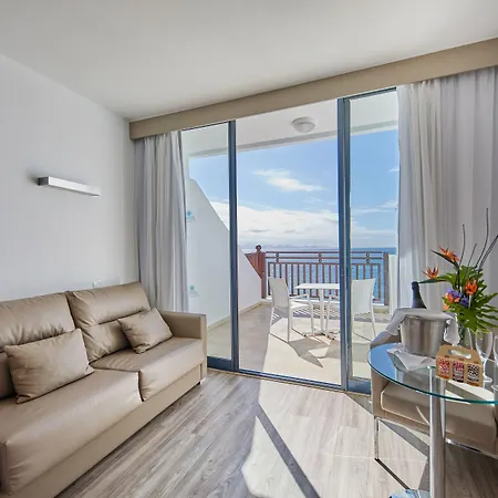 Sandos Papagayo 4*