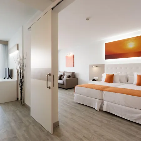 Hotel Sandos Papagayo 4*