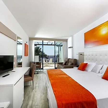 Sandos Papagayo Hotel